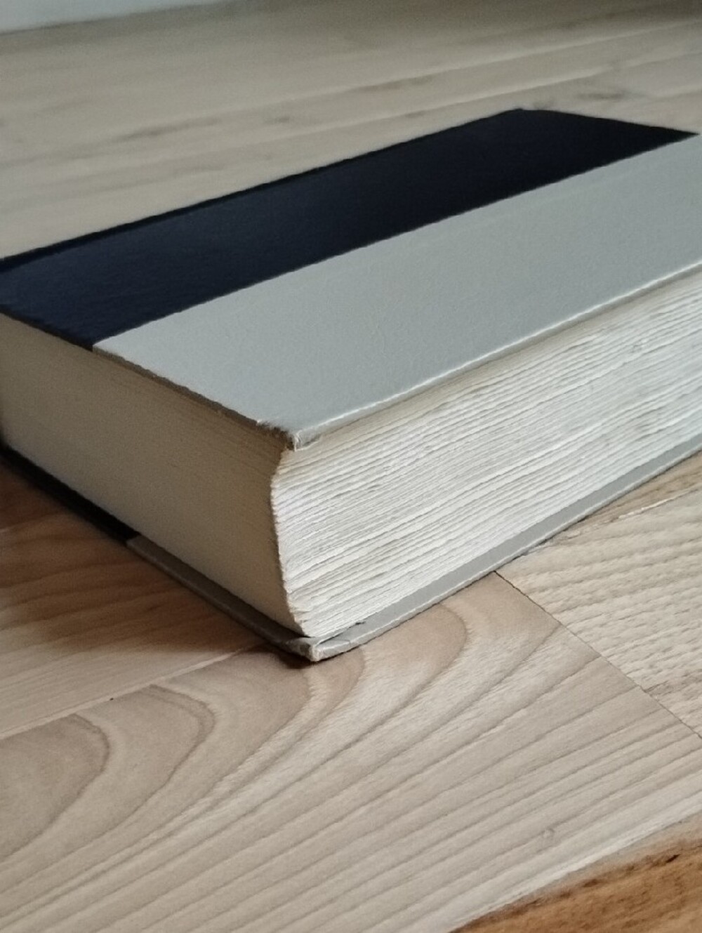 Charles Dickens Hardcover Book Set - Nelson Doubleday Classic Books Coffee Table - Picture 4 of 13